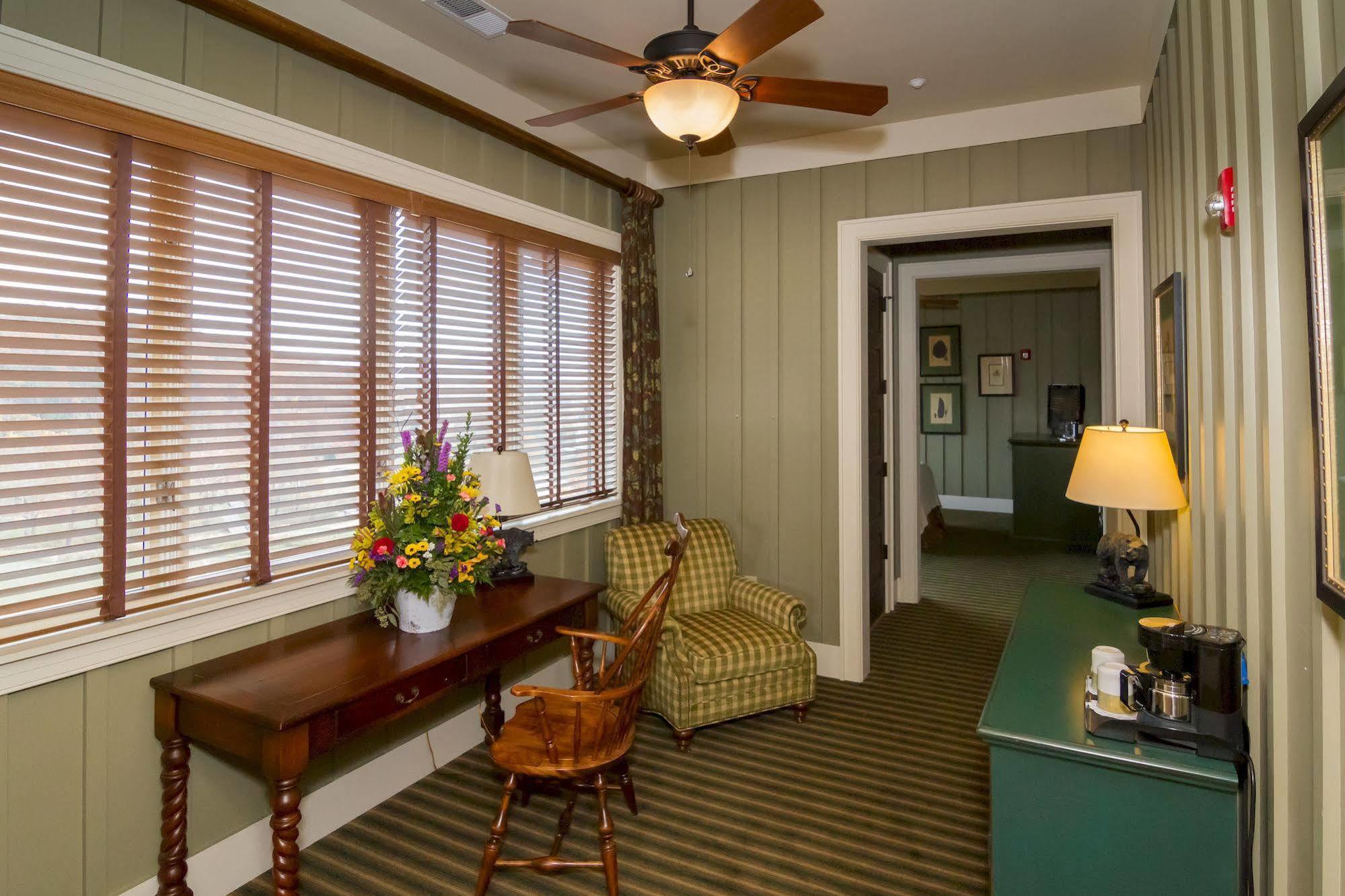Bright'S Creek Lodge Columbus Eksteriør bilde